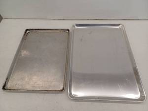 lot 15007 image: Lot Of 2 Baking Sheets, Approximately 16x22 And18x26