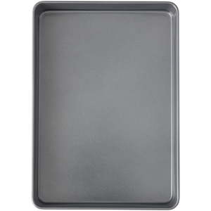 lot 15012 image: Wilton Bake It Simply Non-Stick Oblong Cake Pan, 9 x 13-inch, 2 Pack