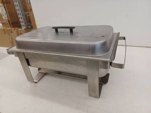 lot 15102 image: Chafing Dish, Approximately 21.5 W x 13.75 D x 5 H, (Pan Measurement)