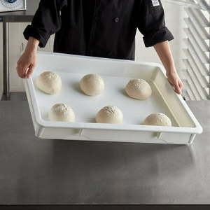 lot 15118 image: Bakers Mark 18 x 26 x 3 White Heavy-Duty Polypropylene Dough Proofing Box With Lid