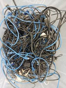 lot 61966 image: Mixed Computer Cables and Cords Lot - Retail $15