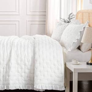 lot 23400 image: HIARUO 2-Piece Twin Quilt Set - Soft Warm Ultrasonic Reversible Pleated Ruffled Coverlet Bedspread Set (68 x 90 Inch) with 1 Pillow Sham (20 x 26 Inch), Lightweight White - Retail $42
