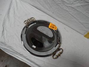 lot 24846 image: Vintage Serving Dish
