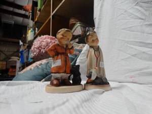 lot 24850 image: Napco Bedtime & Little Vet Glass Figurines