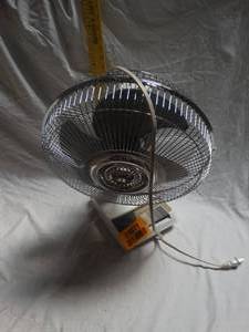 lot 24877 image: Vintage Fan