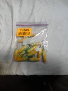 lot 24883 image: Corn on the Cob Holders
