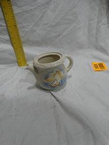 lot 24928 image: Small Porcelies Pitcher w Boat Design China