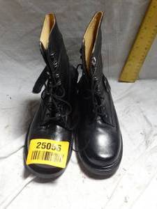 lot 25056 image: Womans lace up - Gipaudon boots - made in Brazil.