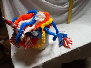 lot 25094 image: Lot of 4th of July decorations - (woohoo 250 years of freedom)
