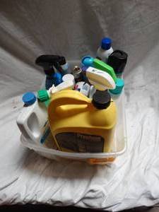 lot 25007 image: Misc Garage Liquids, Coolant, Cleaners Bug Spray