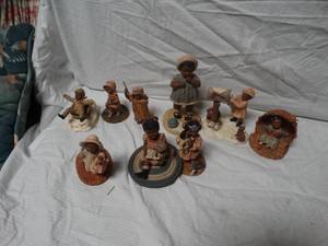 lot 24851 image: Vintage All Gods Children Collectible Figurines