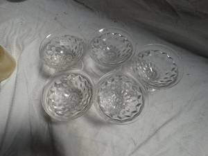 lot 24923 image: Set of 5 Clear Glasses