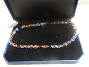 lot 24963 image: Vintage Multi Color Beaded Knecklace.