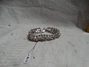 lot 24980 image: Weiss Diamond Bracelet.