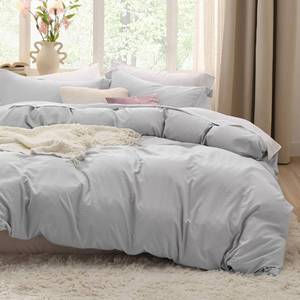 lot 732 image: Bedsure Light Grey Duvet Cover Queen Size - 3 Pieces Prewashed Cotton-Like Extra Soft Bedding Set, Includes 1 Duvet Cover 90x90 Inches with Zipper Closure & 2 Pillow Shams, Comforter Not Included - Retail $26
