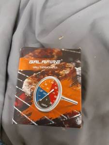 lot 862 image: GalaFire BBQ Grill Thermometer with Temperature Gauge - Retail $15