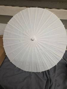 lot 952 image: Six Pieces Small Paper Umbrellas  - Retail $0