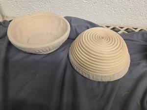 lot 969 image: Two Pieces Bread Banneton - Retail $0