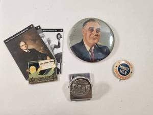 lot 146 image: Presidential Campaign Button and Badge Collection