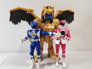 lot 170 image: Power Rangers Action Figures Vintage