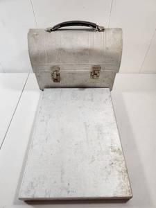 lot 191 image: Aluminum Clipboard And Lunchbox Vintage