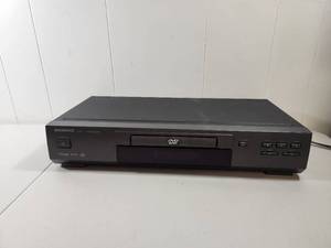 lot 206 image: Magnavox DVD611 DVDCD Player