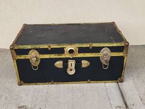 lot 225 image: Classic Steamer Trunk with Brass Hardware
