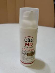 lot 63066 image: EltaMD UV Clear Broad Spectrum SPF 46 Sunscreen - Retail $25