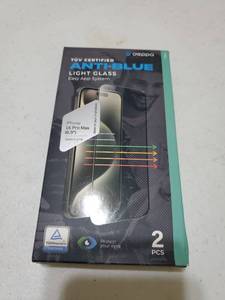lot 63071 image: Anti-Blue Light Glass Screen Protector iPhone 16 Pro Max 6.9 inch (2 pcs) - Retail $15