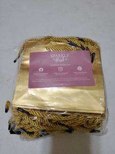 lot 63082 image: Gold gift bag with twisted rope handle 6x5 (23 bag) - Retail $8