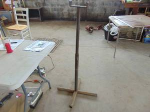 lot 3188 image: Material Handling Pipe Holder