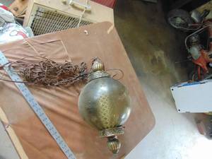 lot 3189 image: Vintage Swag Lamp