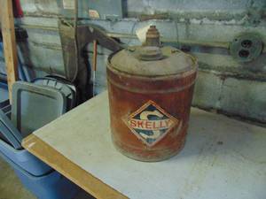 lot 3236 image: 5 Gallon Skelly Can