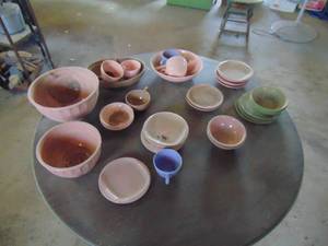 lot 3246 image: Selection of Boonton Dishes - Bowls - Needs Cleaning