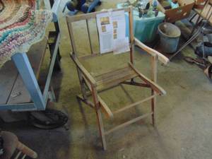 lot 3249 image: Vintage Wooden Collapsible Chair