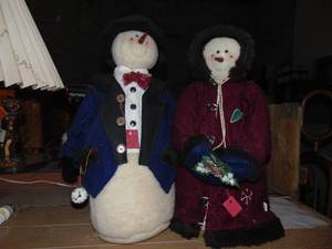 lot 3289 image: Snowman Figures - 24 tall or so