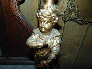 Small Cherub Figured Metal Table lamp