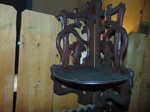 lot 3309 image: Corner What Not Shelf