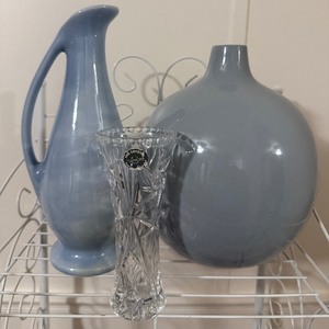 lot 11 image: Blue Ceramic Vases & Lenox Crystal Bud Vase