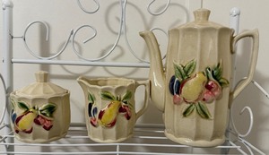lot 16 image: Royal Sealy Japan Coffee Pot, Creamer & Sugar Bowl
