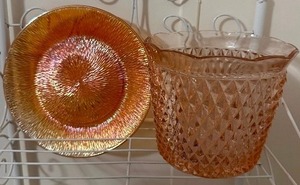 lot 33 image: Vintage Jeannette Marigold Carnival Glass Plate & Miss America Pink Ice Bucket Lot