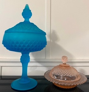 lot 35 image: Vintage Tiara Blue Satin Glass Covered Compote & Pink Diamond Butter DishCandy Box