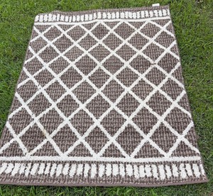 lot 62 image: Brown & Cream Trellis Area Rug
