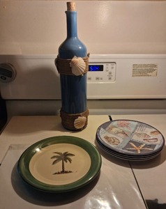 lot 91 image: Tropical Beach Home Decor Set Upcycled Nautical Shell Bottle & Palm Tree Dinnerware