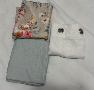 lot 97 image: Assorted Curtain Sets and Valance