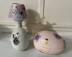 lot 193 image: Decorative Floral & Butterfly Ceramic Dcor Lot  Egg Trinket Boxes, Butterfly Jar & Candle Holder