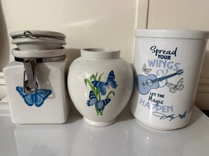 lot 167 image: Vintage Blue Butterfly Ceramic Set - 3pc Kitchen Decor & Vase Collection