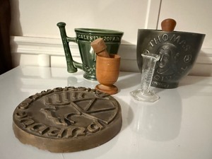 lot 177 image: Vintage Kitchen & PharmacyApothecary Decor Lot  Mortars, Stein & Advertising Piece