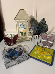 lot 178 image: Butterfly Themed Home Decor Decor Lot  Candle Holders & Wall Art