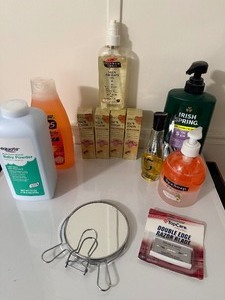 lot 223 image: Essential Beauty & Personal Care Bundle - Top Brands Like Dove & Softsoap